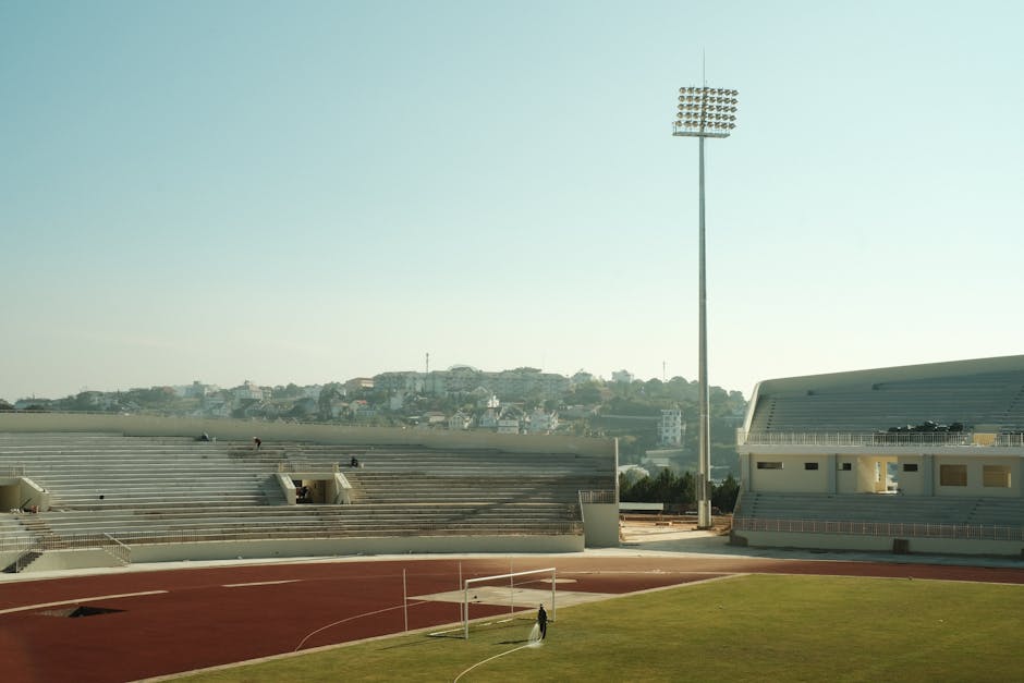 Armand Duplantis salto com vara quebrando recorde mundial