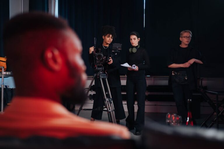 Elenco de No Tail To Tell se despede antes do episódio final