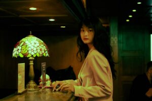 Im Soo Jung calma após ataque