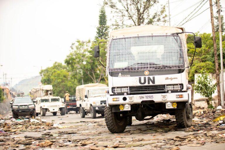 Bombardeio na fronteira entre Colômbia e Equador