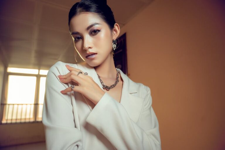 Isabella Scherer look ousado no Lollapalooza