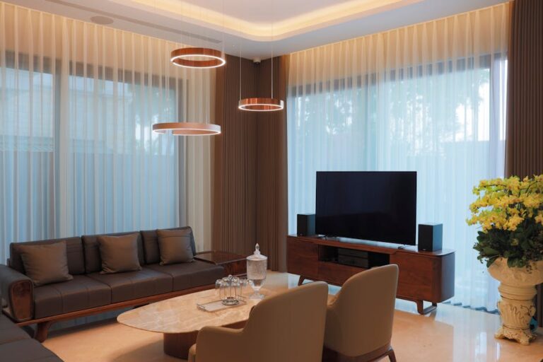 Casa Albero, a união do brutalismo e natureza