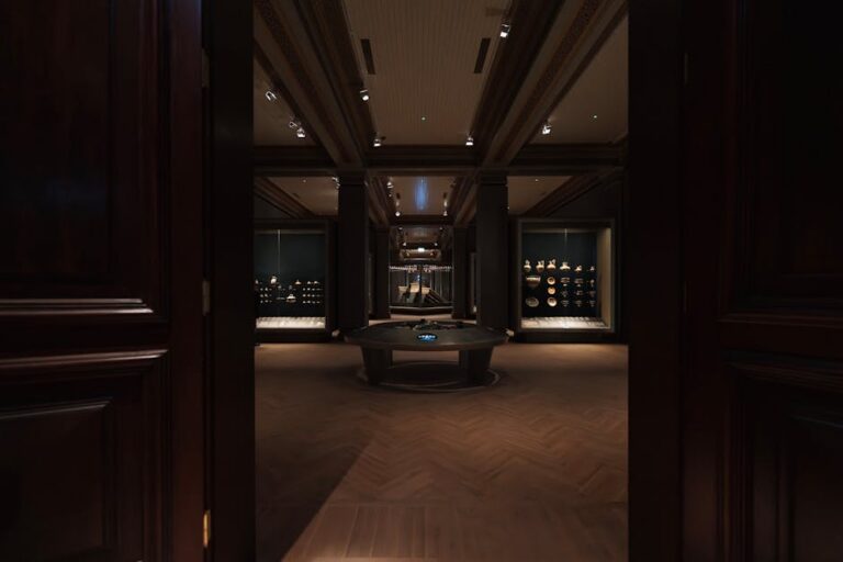 comerciante furto arte