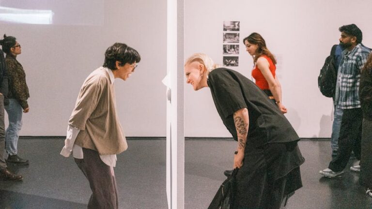 Exposição Transbordária com obras de mulheres amazônidas