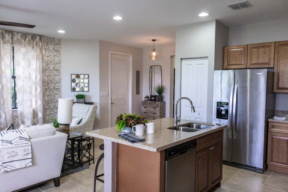 Sobrado geminado com cozinha iluminada