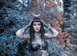 goth baddie Zatanna em nova arte