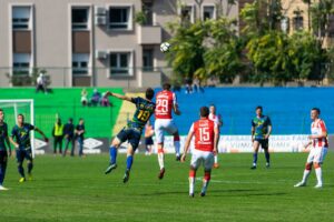 Djavan Anderson Suriname em campo