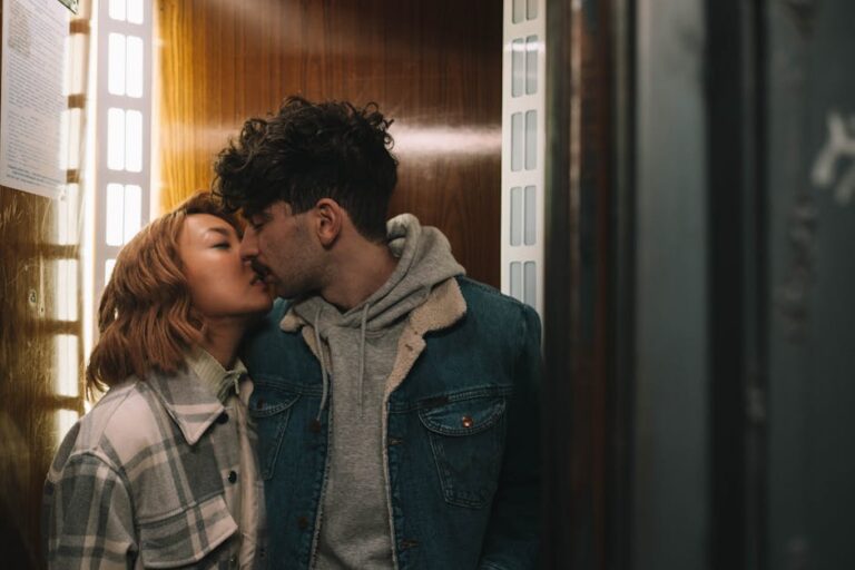 Boyfriend On Demand e Phantom Lawyer