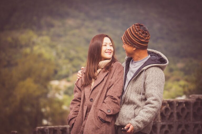 Bastidores de The Practical Guide to Love com Han Ji Min