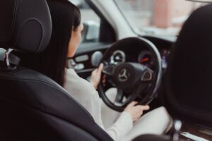 Jaecco 7 SUV híbrido plug-in com motor potente e autonomia.
