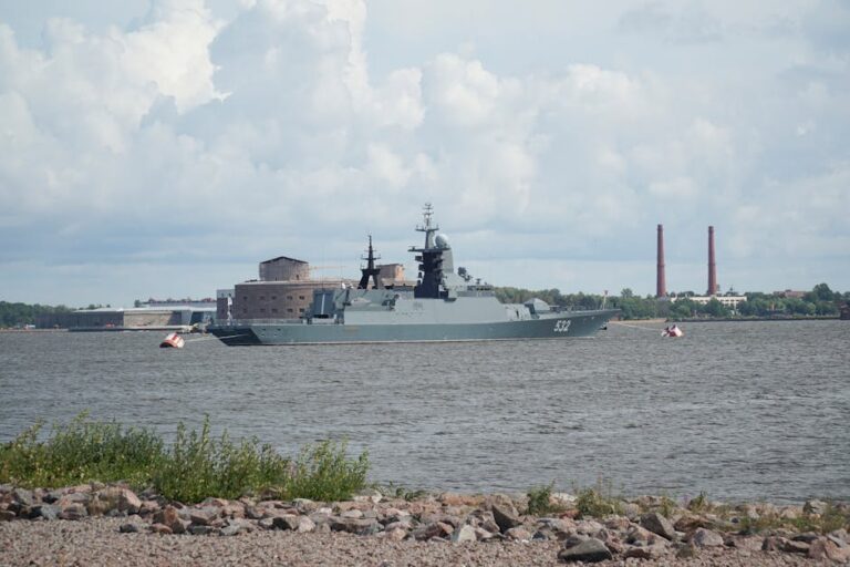 submarinos russos ataque