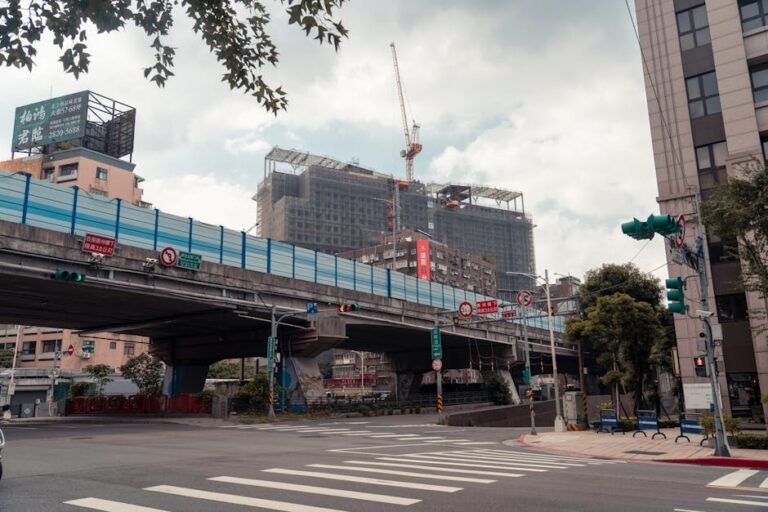 Ponte Metálica interdição