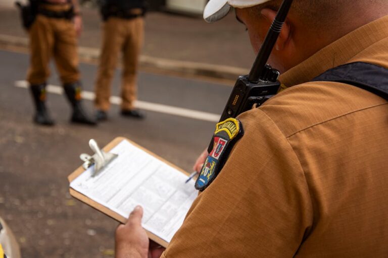 Homem detido em carro furtado Goiás