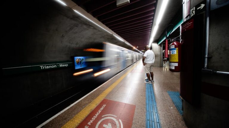 Metrô Recife funcionamento