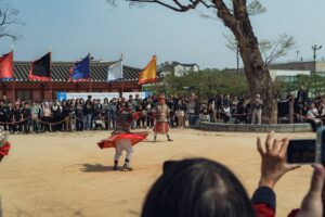 Uhm Hyun Kyung confronto