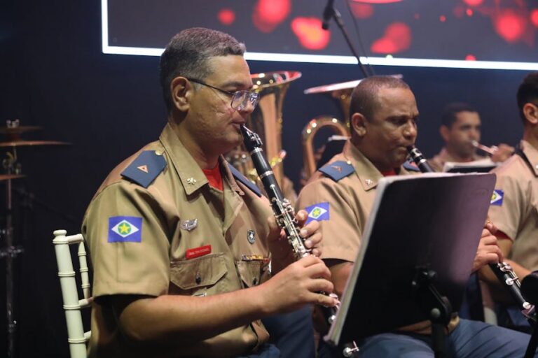 Amazonas Jazz Band toadas