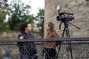 Sasha Meneghel entrevista Meryl Streep e Anne Hathaway