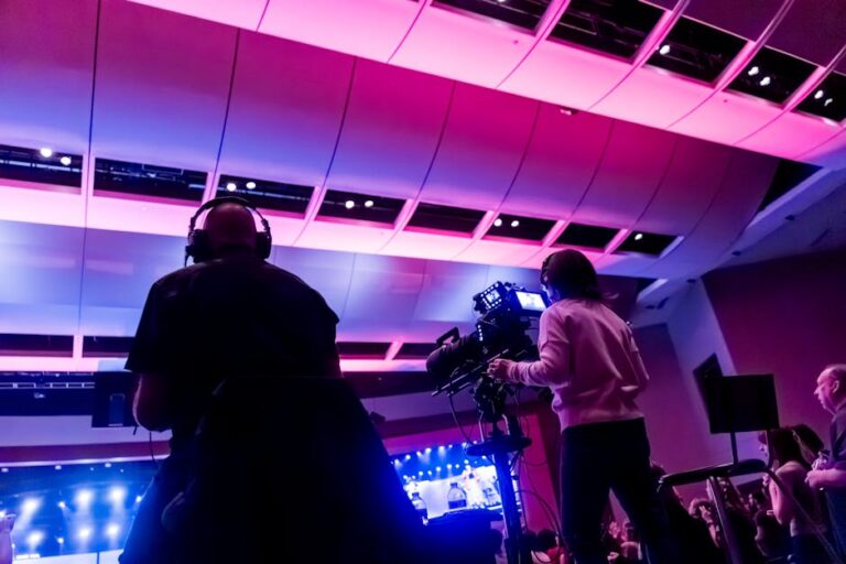 Gabi pede votos para eliminar Chaiany