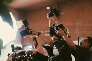 Looks do Rio Fashion Week variando de R$ 50 a peças de luxo