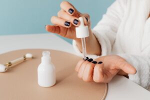 Produtos essenciais para a pele durante o outono