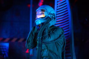 Artemis II lançamento com astronautas a bordo