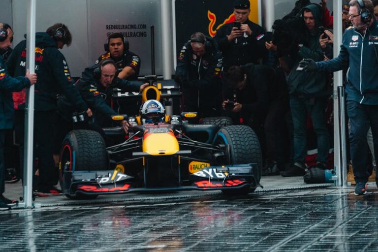 F1 GP de Miami com McLaren e Ferrari em destaque
