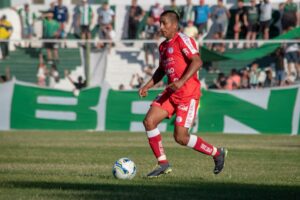 Eder Militão polêmica sobre Virginia e Vini