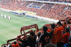Dante encerra carreira aos 42 anos no Nice após goleada