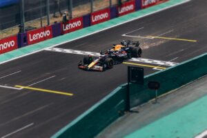 duelo Antonelli Russell no GP do Canadá