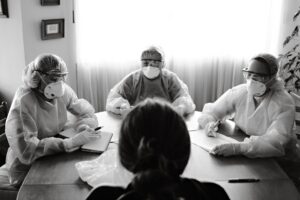 Nova epidemia de ebola no Congo e seus impactos.