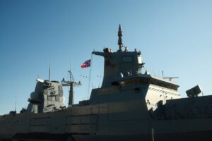 Reino Unido navio de guerra enviado ao Oriente Médio