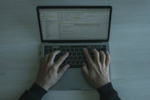 Ataque hacker plataforma educacional Canvas