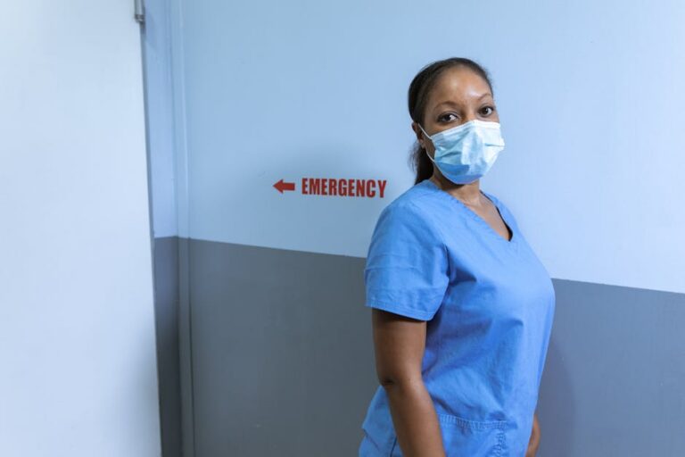 Surto de ebola no Congo e suas implicações
