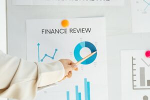 Gastos públicos e suas implicações nas finanças brasileiras