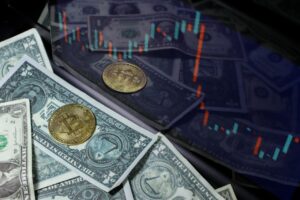 Dólar opera em alta e bate R$ 5,12, impactando finanças e investimentos.