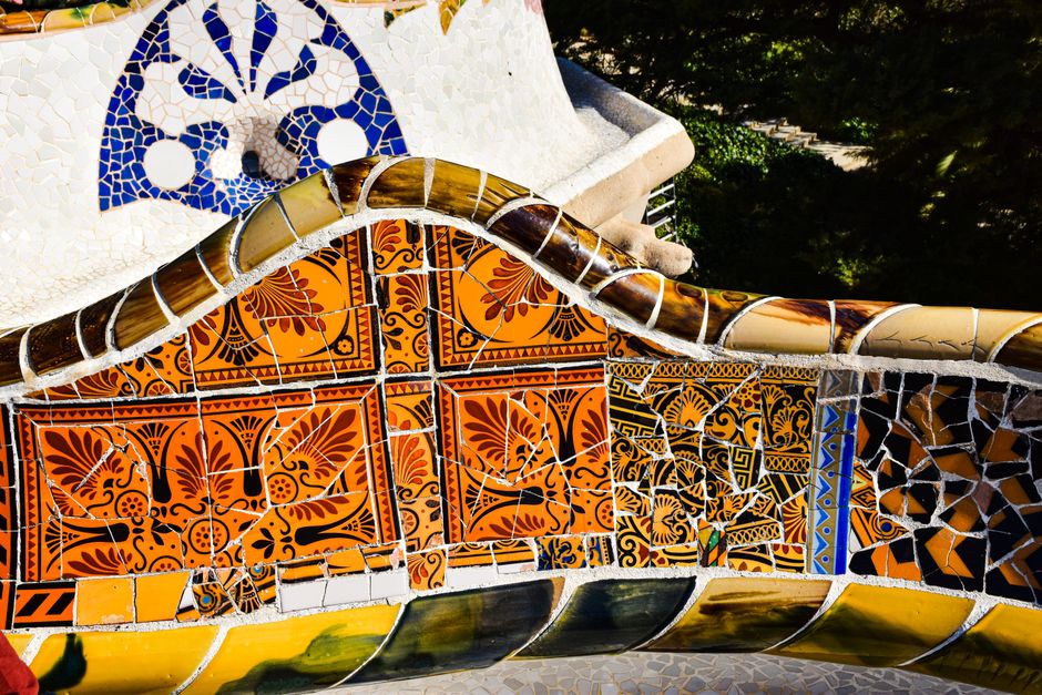 Antoni Gaudí, arquiteto catalão famoso por suas obras em Barcelona.