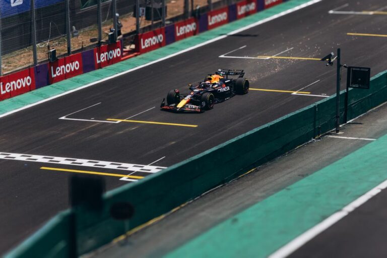 F1 2026: Alonso discute futuro na Fórmula 1