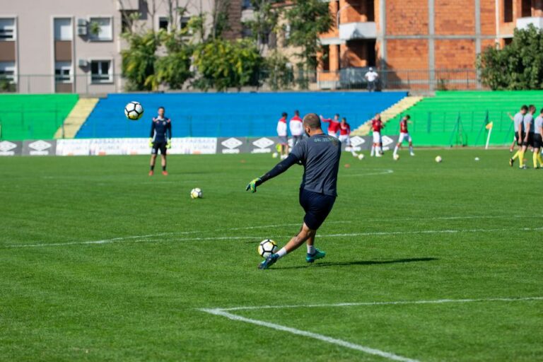 Goleiros Botafogo em análise para reforço na janela de transferências.