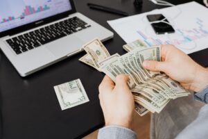 Desenrola 2.0 e FGTS para abatimento de dívidas