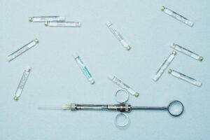 Vacina dengue Butantan e farmacovigilância