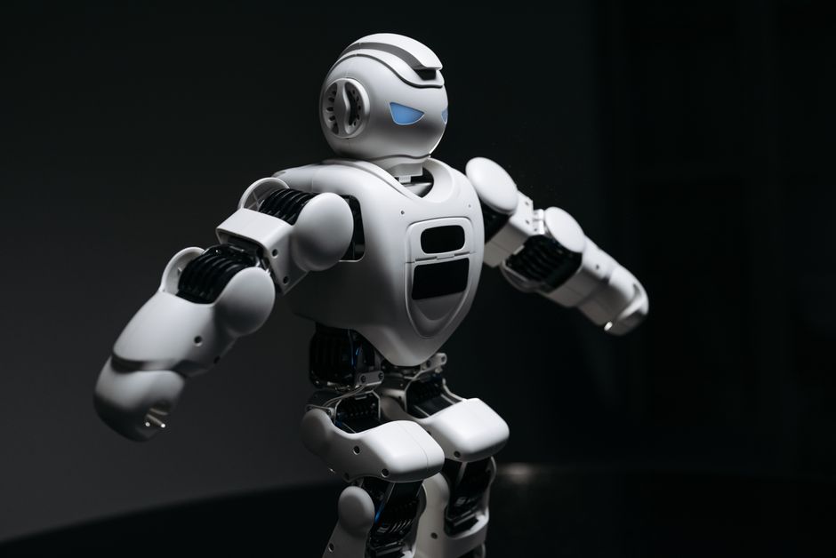 Elon Musk se torna o primeiro trilionário da história da humanidade
