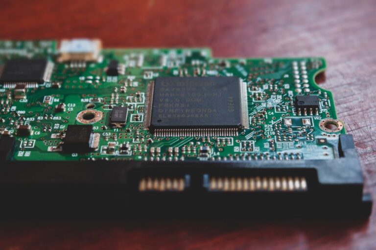 Micron valor de mercado e demanda por chips de memória para IA