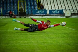 Lesão de Courtois durante Bélgica x Espanha
