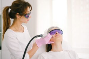 golpes contra empresa harmonização facial