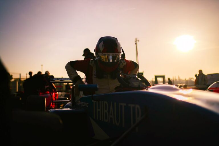 Kimi Antonelli F1 celebra vitória no GP da Bélgica