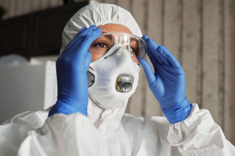 Surto de Ebola no Congo e Uganda